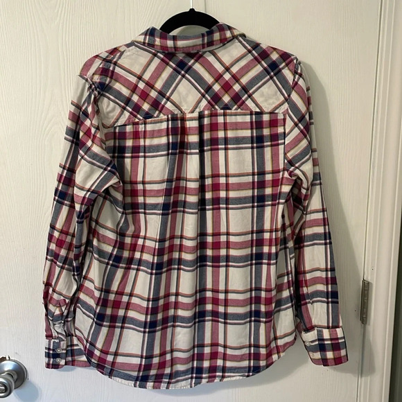 J. Crew Flannel Pattern White/Navy/Dark Pink Plaid Button Down Shirt Size Medium - Picture 2 of 6